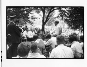 Picture of outdoor proceedings of Scopes Trial